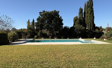 Venta casa en venta en Bs. As. Golf  Club Bella Vista