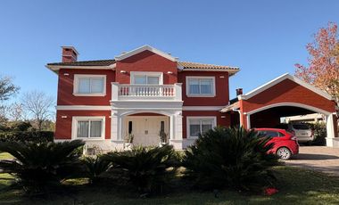 Venta casa en venta en Bs. As. Golf  Club Bella Vista