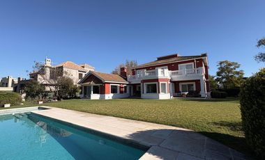 Venta casa en venta en Bs. As. Golf  Club Bella Vista