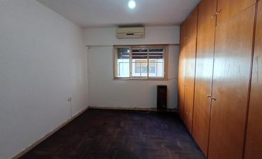 Departamento de 2 dormitorios en alquiler en  La Plata