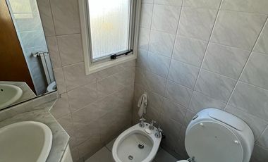 Departamento 3 ambientes en venta con cochera en Lomas de Zamora
