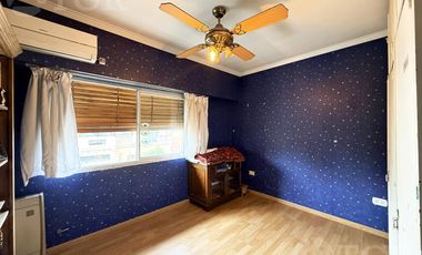 PH 5 Ambientes en Venta con Cochera y Terraza en Remedios de Escalada
