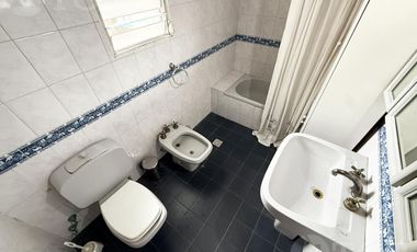 PH 5 Ambientes en Venta con Cochera y Terraza en Remedios de Escalada