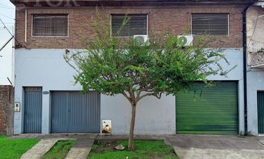PH 5 Ambientes en Venta con Cochera y Terraza en Remedios de Escalada