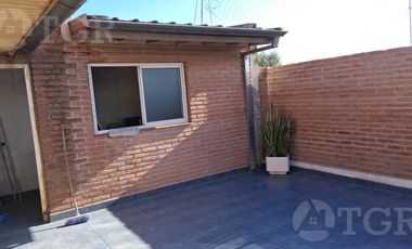 PH 5 Ambientes en Venta con Cochera y Terraza en Remedios de Escalada
