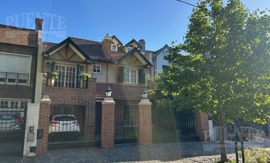 Casa - Banfield Oeste