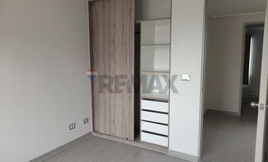Arriendo Casa en Condominio con Laguna 4D/3B
