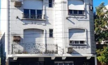 Departamento en  Hip. Irogiyen 8642