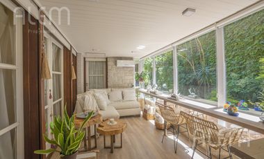 Casa en venta en Banfield | 4 dormitorios