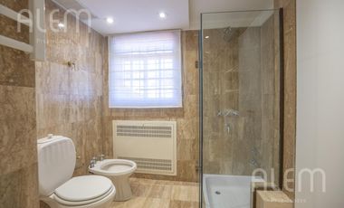 Casa en venta en Banfield | 4 dormitorios