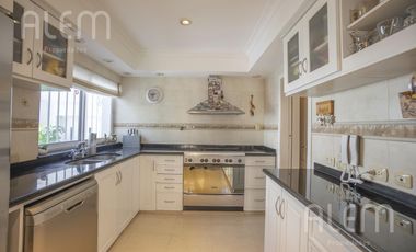 Casa en venta en Banfield | 4 dormitorios