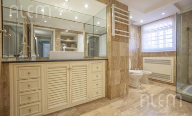 Casa en venta en Banfield | 4 dormitorios