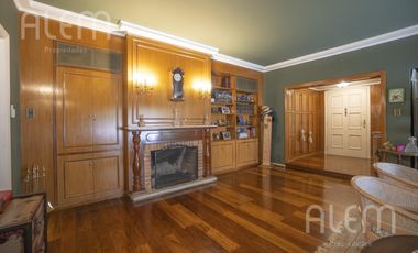 Casa en venta en Banfield | 4 dormitorios