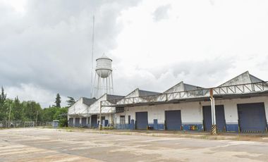 Depósito en General San Martin
