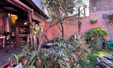Casa de dos plantas en venta | Haedo - Morón | con cochera y pileta