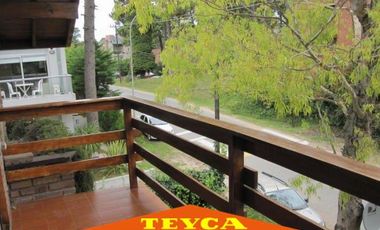 Departamento de 3 ambientes en alquiler Anual