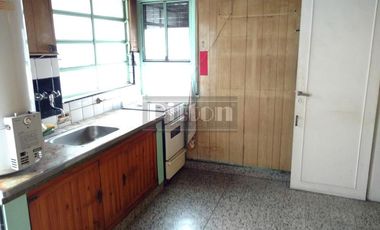 Arenales 2060 Banfield