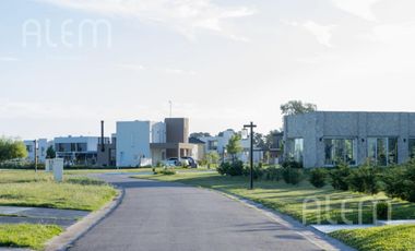 Terreno en Venta en La Alameda, Canning