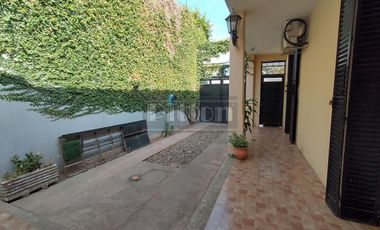 Casa en Remedios De Escalada