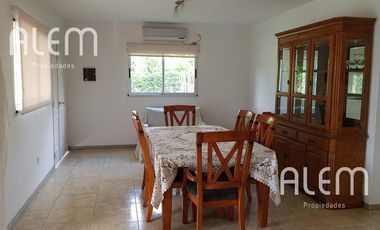 Casa de dos dormitorios en venta en El Bosquecillo
