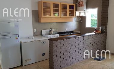Casa de dos dormitorios en venta en El Bosquecillo