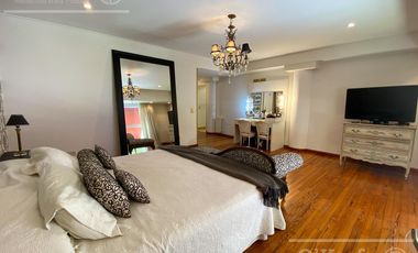 Casa en venta de dos plantas con amplios ambientes en Abril Country Club, Guillermo Hudson.