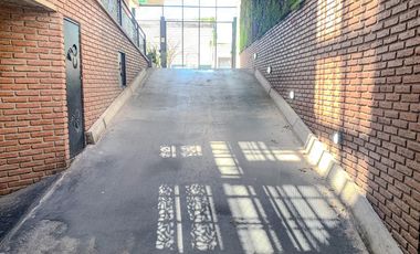 Cocheras CON ESCRITURA  en venta Barrio Pueyrredon