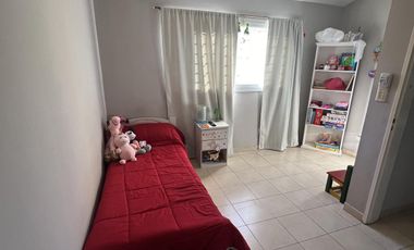 Casa en Venta - Amplio Parque y Pileta - Villa de Merlo