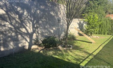 Casa en Venta - Amplio Parque y Pileta - Villa de Merlo