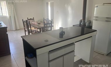 Casa en Venta - Amplio Parque y Pileta - Villa de Merlo