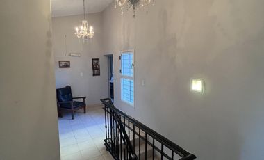 Casa en Venta - Amplio Parque y Pileta - Villa de Merlo