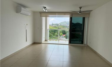 APARTAMENTO EN ALQUILER – PH Kings Park