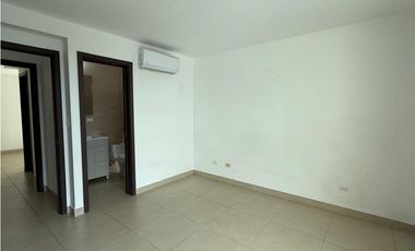 APARTAMENTO EN ALQUILER – PH Kings Park