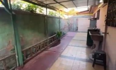 CASA EN VENTA EN MACUL  GRAN OPORTUNIDAD DE INVERSIÓN