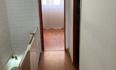 CASA A PASOS DE AVENIDA LA FLORIDA 2 BAÑOS 1 ESTACIONAMIENTO