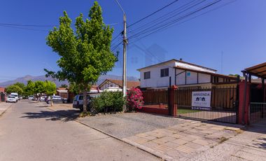 ARRIENDO CASA EN GRANEROS 2D 1B