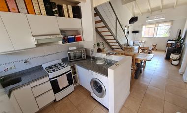 Venta departamento de 3 ambientes en complejo. excelente calidad Bella vista.