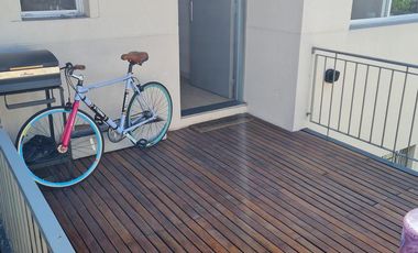 Venta departamento de 3 ambientes en complejo. excelente calidad Bella vista.