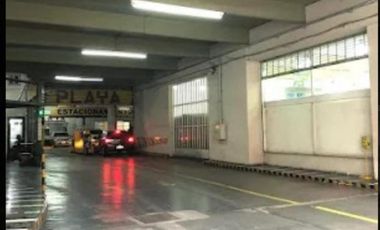 Cochera en pleno Centro Santa Rosa al 200 con escritura