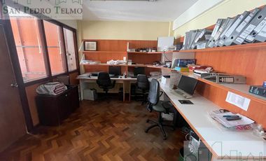 Oficina 70 m2  en Microcentro