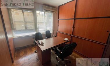 Oficina 70 m2  en Microcentro