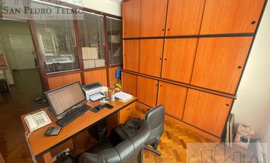 Oficina 70 m2  en Microcentro