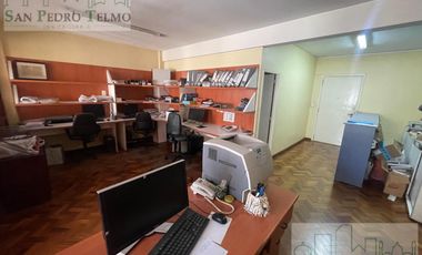 Oficina 70 m2  en Microcentro