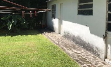 Casa en venta en Adrogue 3 ambientes con pileta