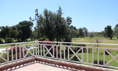 Venta , Alquiler Temporario. Casa  sobre el golf en  Golfers c.c