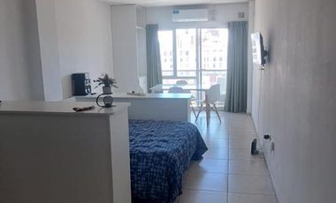 Alquiler | Monoambiente con balcón y cochera | Área Centro | Neuquén