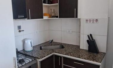 Alquiler | Monoambiente con balcón y cochera | Área Centro | Neuquén