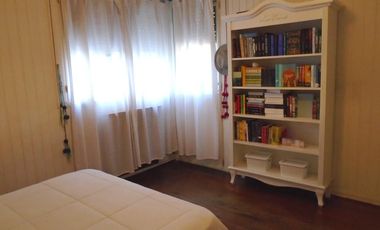 VENTA CASA 4 AMBIENTES EN OLIVOS