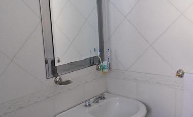 VENTA CASA 4 AMBIENTES EN OLIVOS