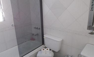 VENTA CASA 4 AMBIENTES EN OLIVOS